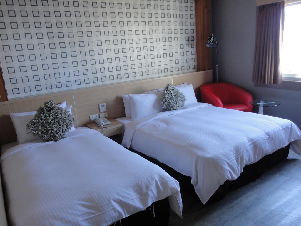 Royal Hotel Манонг Стая снимка